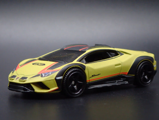 2023-2024 LAMBORGHINI HURACAN STERRATO SUPER CAR 1:64 SCALE DIECAST MODEL CAR