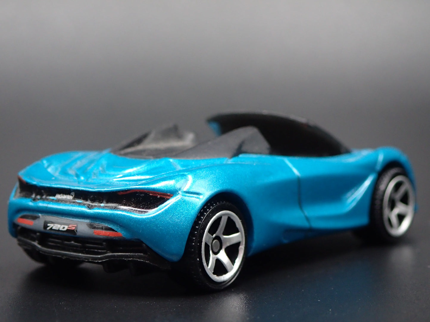 2018-2023 MCLAREN 720S SPIDER SUPER CAR 1:64 SCALE DIORAMA DIECAST MODEL CAR