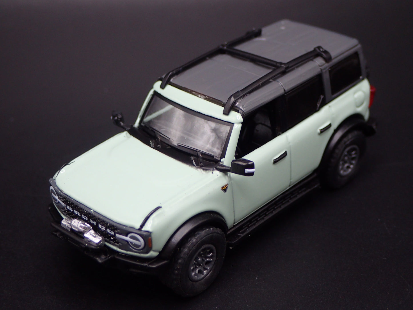 2021-2026 FORD BRONCO 4 FOUR DOOR w HITCH GREEN 1:64 SCALE DIECAST MODEL CAR