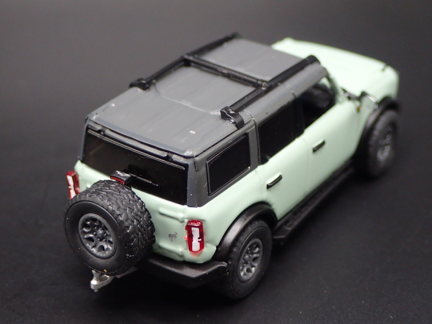 2021-2026 FORD BRONCO 4 FOUR DOOR w HITCH GREEN 1:64 SCALE DIECAST MODEL CAR