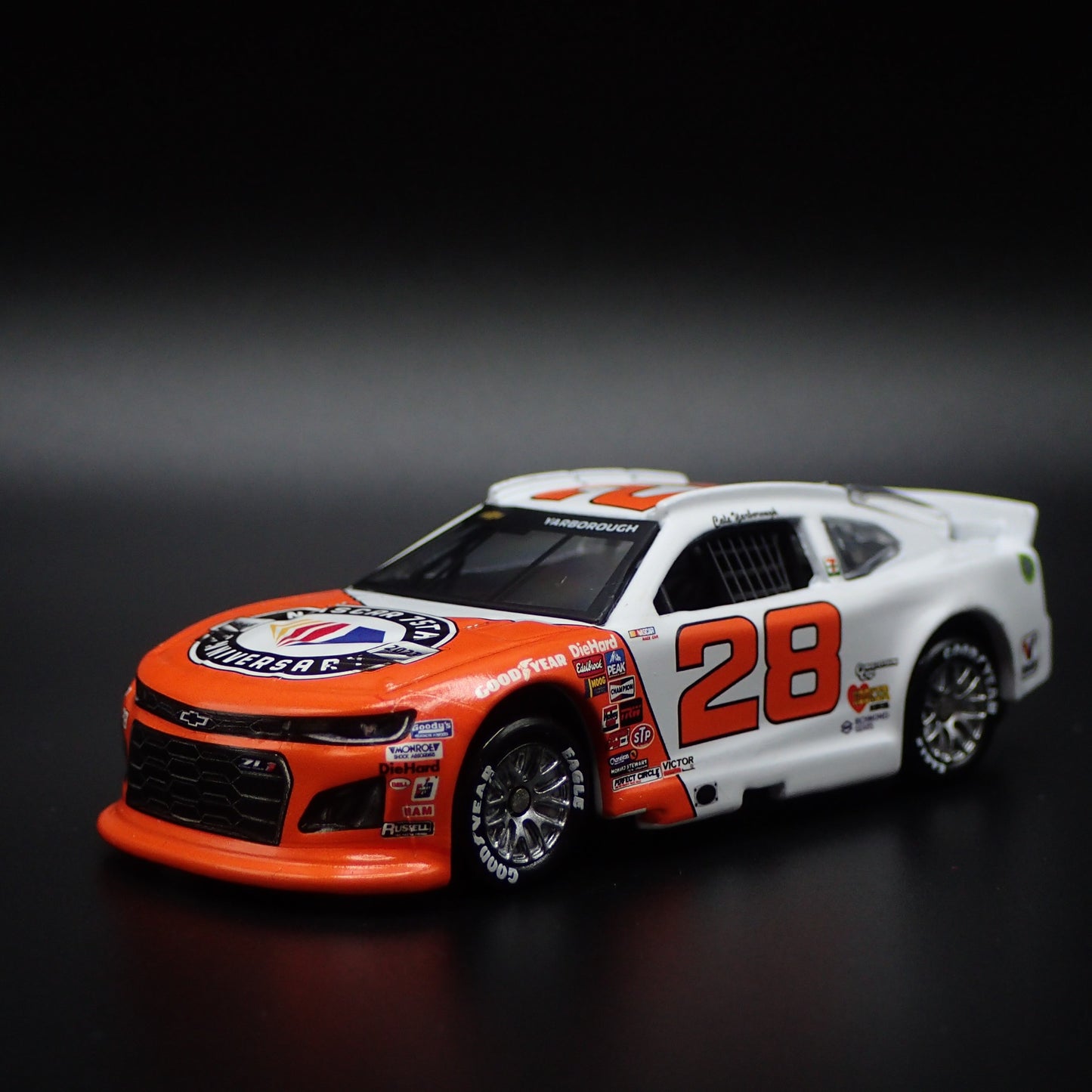2023 CHEVY CAMARO ZL1 #28 CALE YARBOROUGH 75TH ANV NASCAR 1:64 SCALE DIECAST CAR