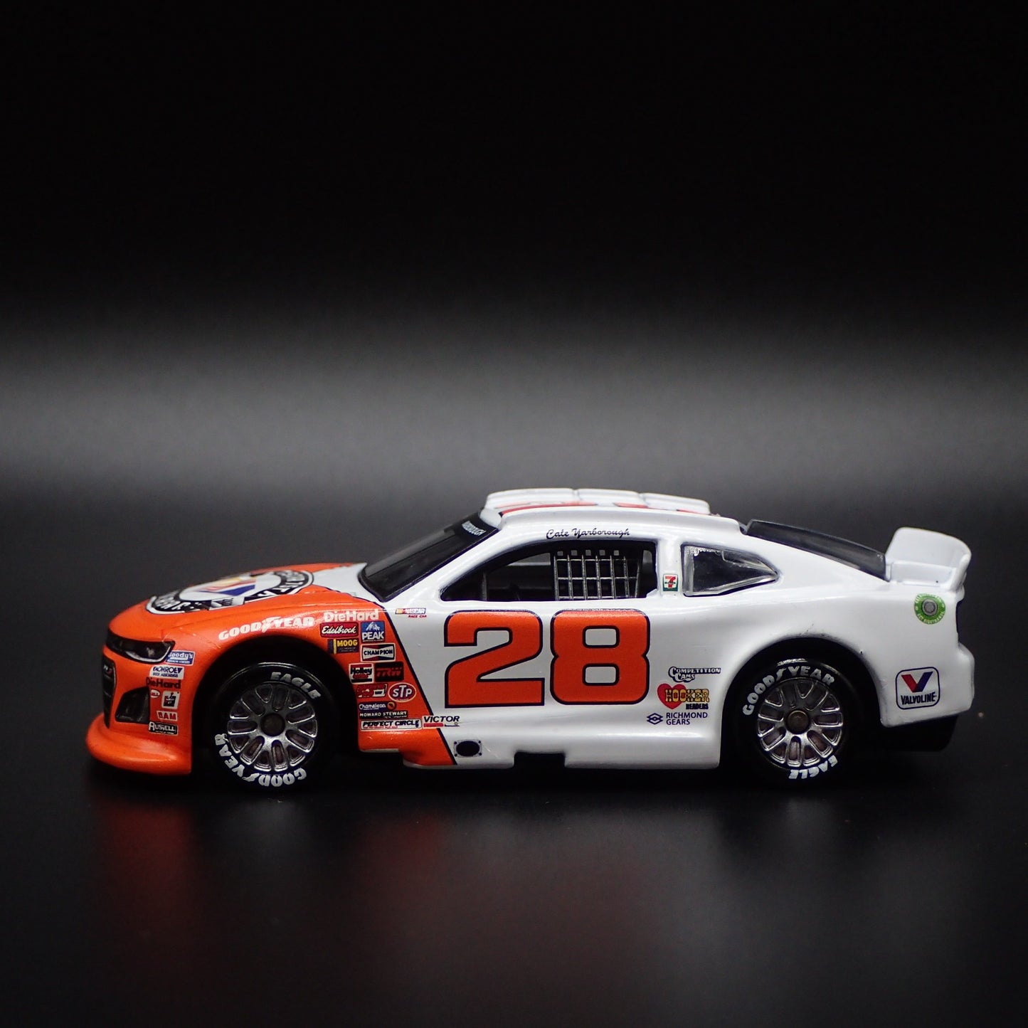 2023 CHEVY CAMARO ZL1 #28 CALE YARBOROUGH 75TH ANV NASCAR 1:64 SCALE DIECAST CAR