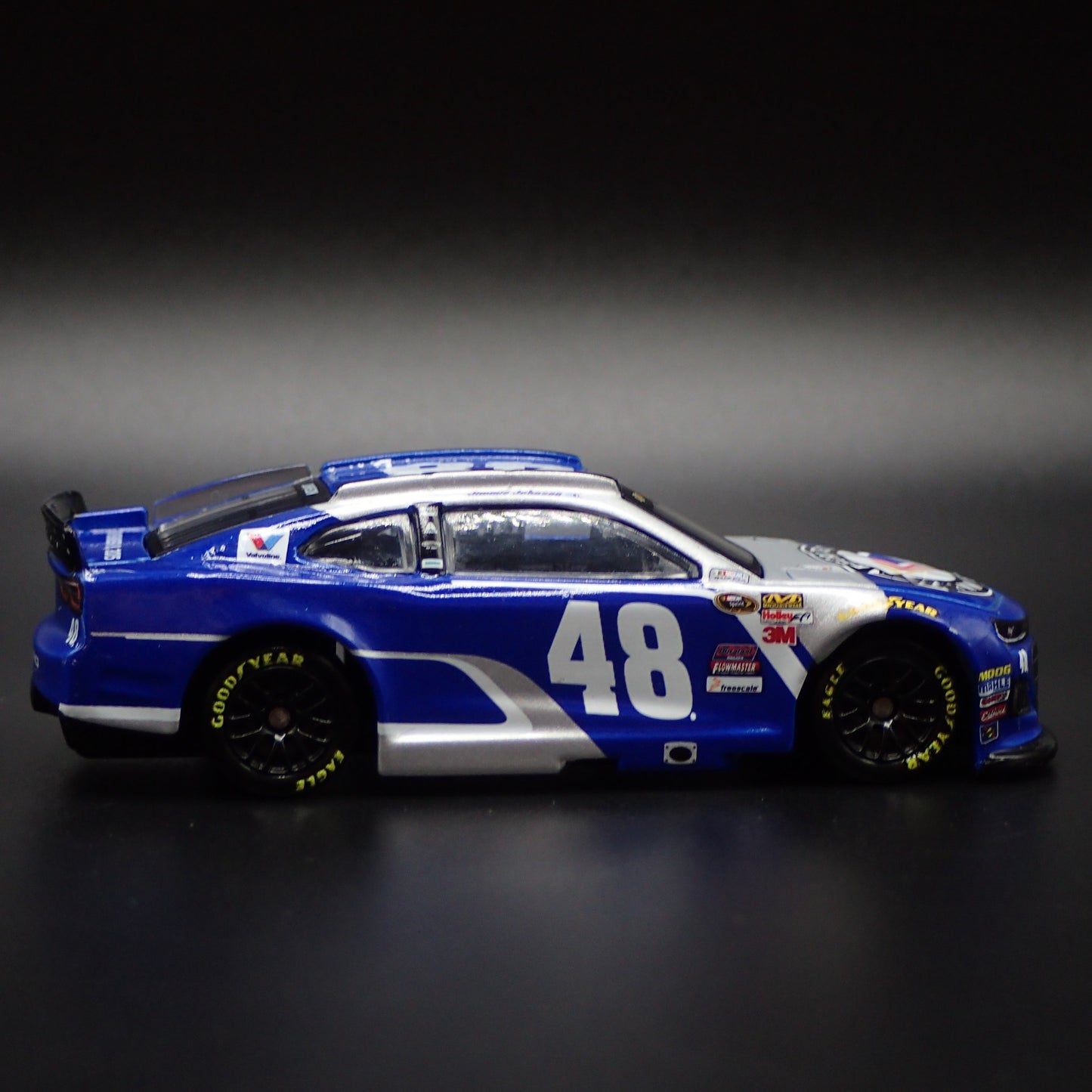 2023 CHEVY CAMARO ZL1 48 JIMMIE JOHNSON 75TH ANV NASCAR 1:64 SCALE DIECAST CAR