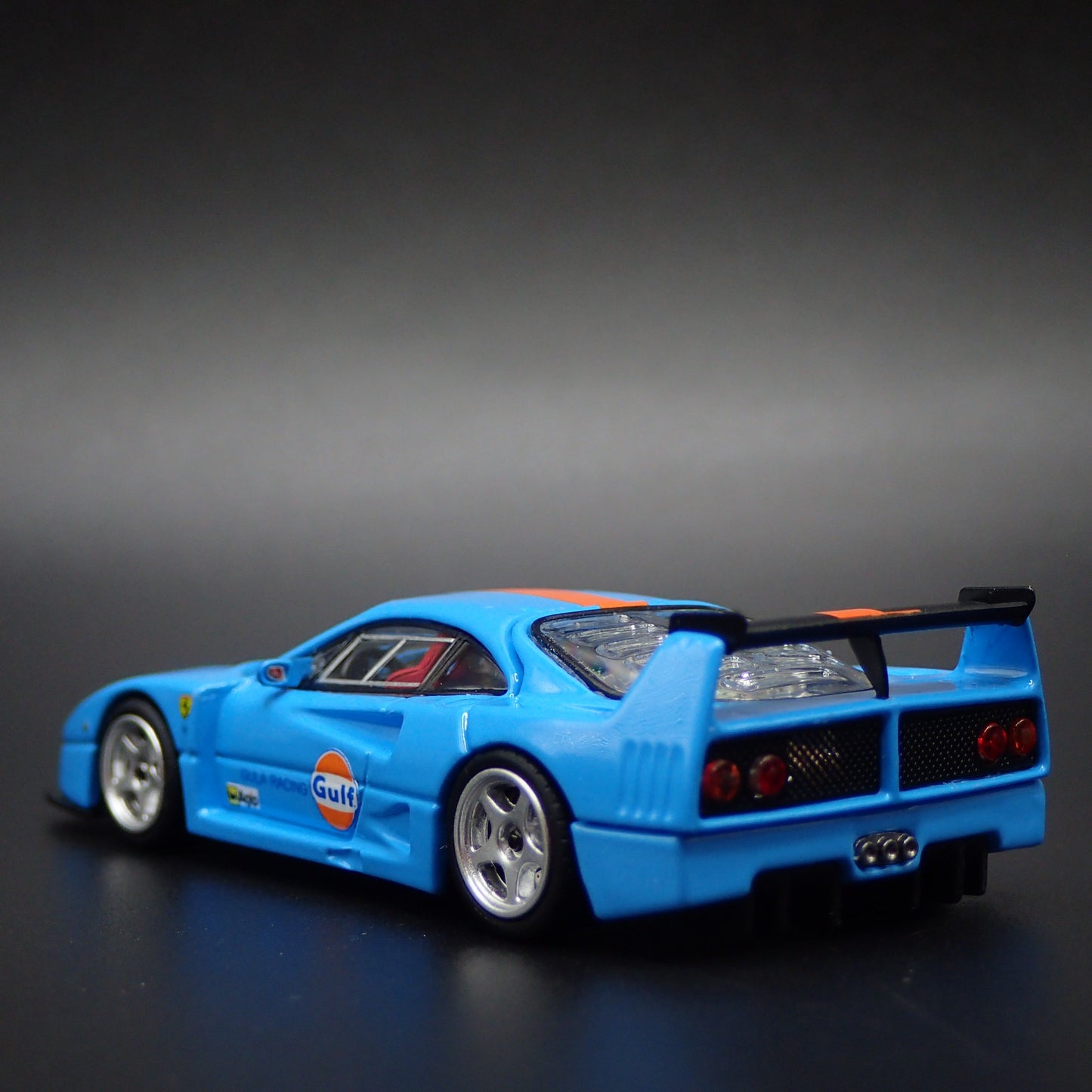 1987-1992 FERRARI F40 GULF RACING BLUE 1:64 SCALE COLLECTIBLE DIECAST MODEL CAR