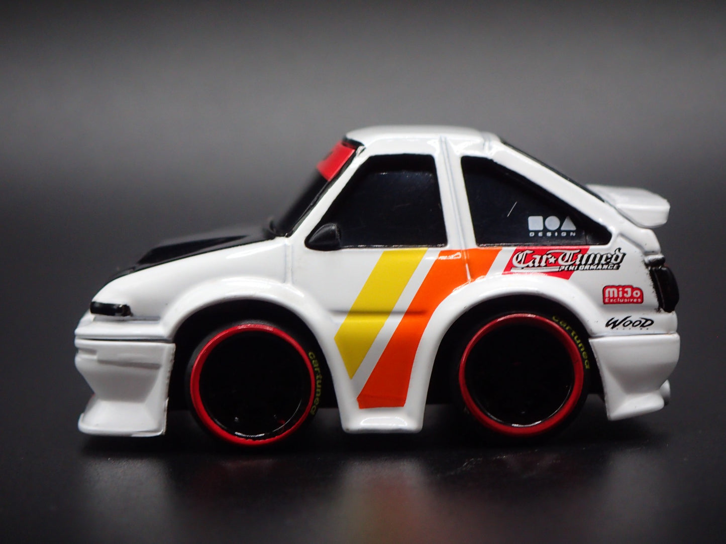 1983-1987 TOYOTA SPRINTER AE86 WHITE TUNED JDM 1/64 SCALE DIECAST MODEL CAR