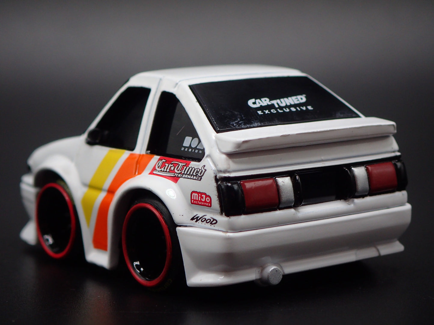 1983-1987 TOYOTA SPRINTER AE86 WHITE TUNED JDM 1/64 SCALE DIECAST MODEL CAR