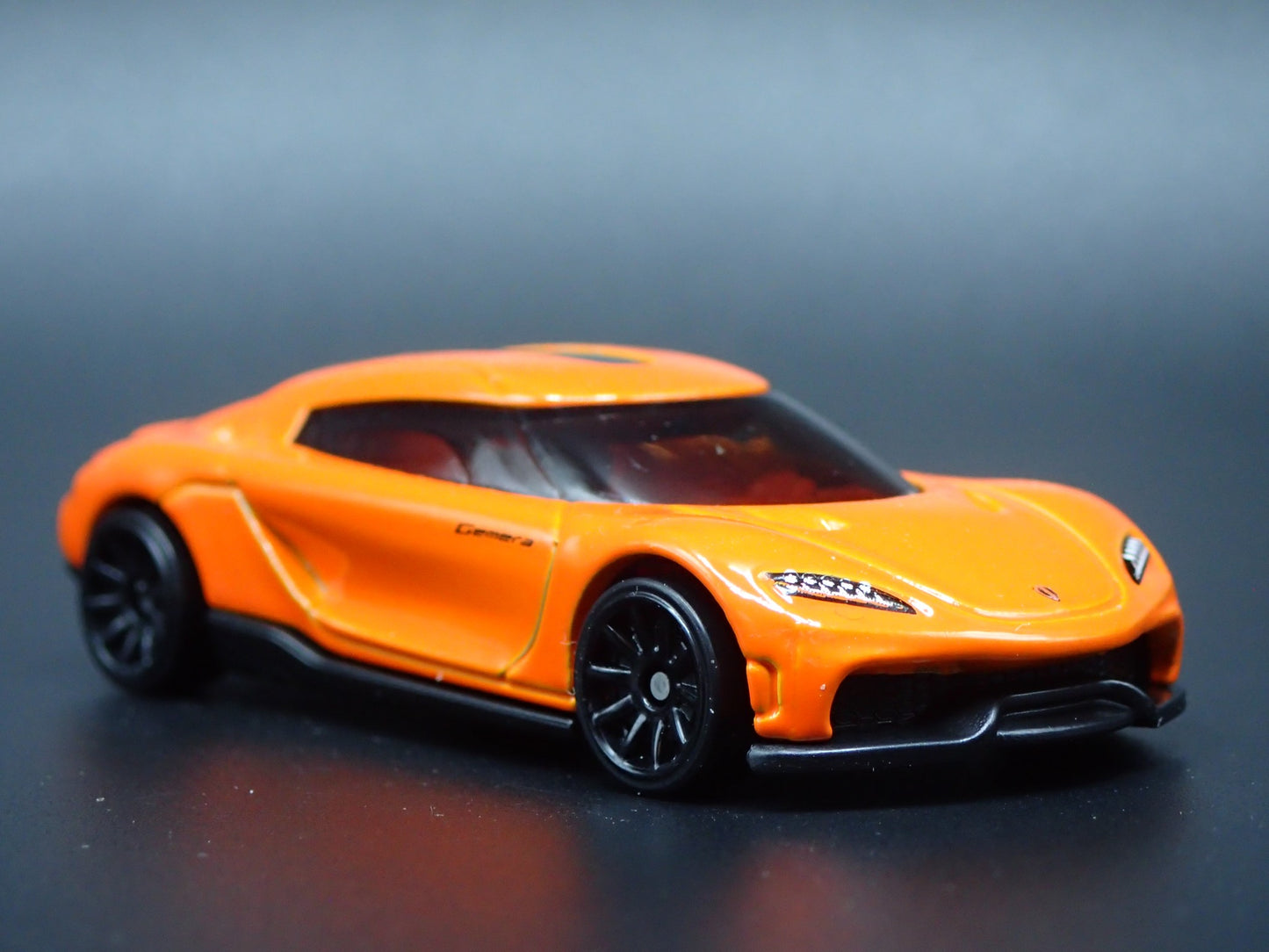 2024-2025 KOENIGSEGG GEMERA SUPER CAR ORANGE 1:64 SCALE  DIECAST MODEL CAR