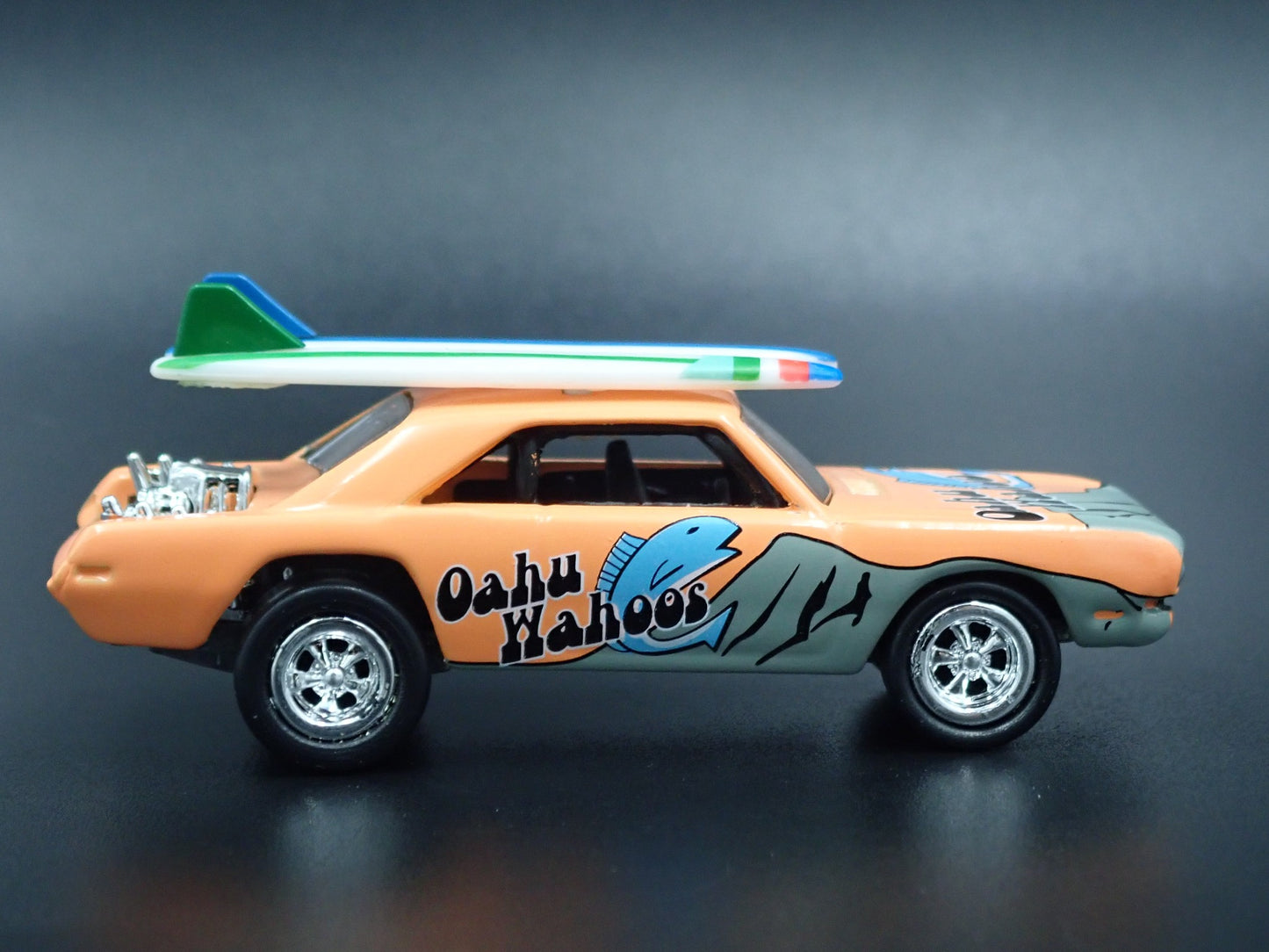 1970 DODGE DART SWINGER RARE 1:64 SCALE COLLECTIBLE DIORAMA DIECAST MODEL CAR