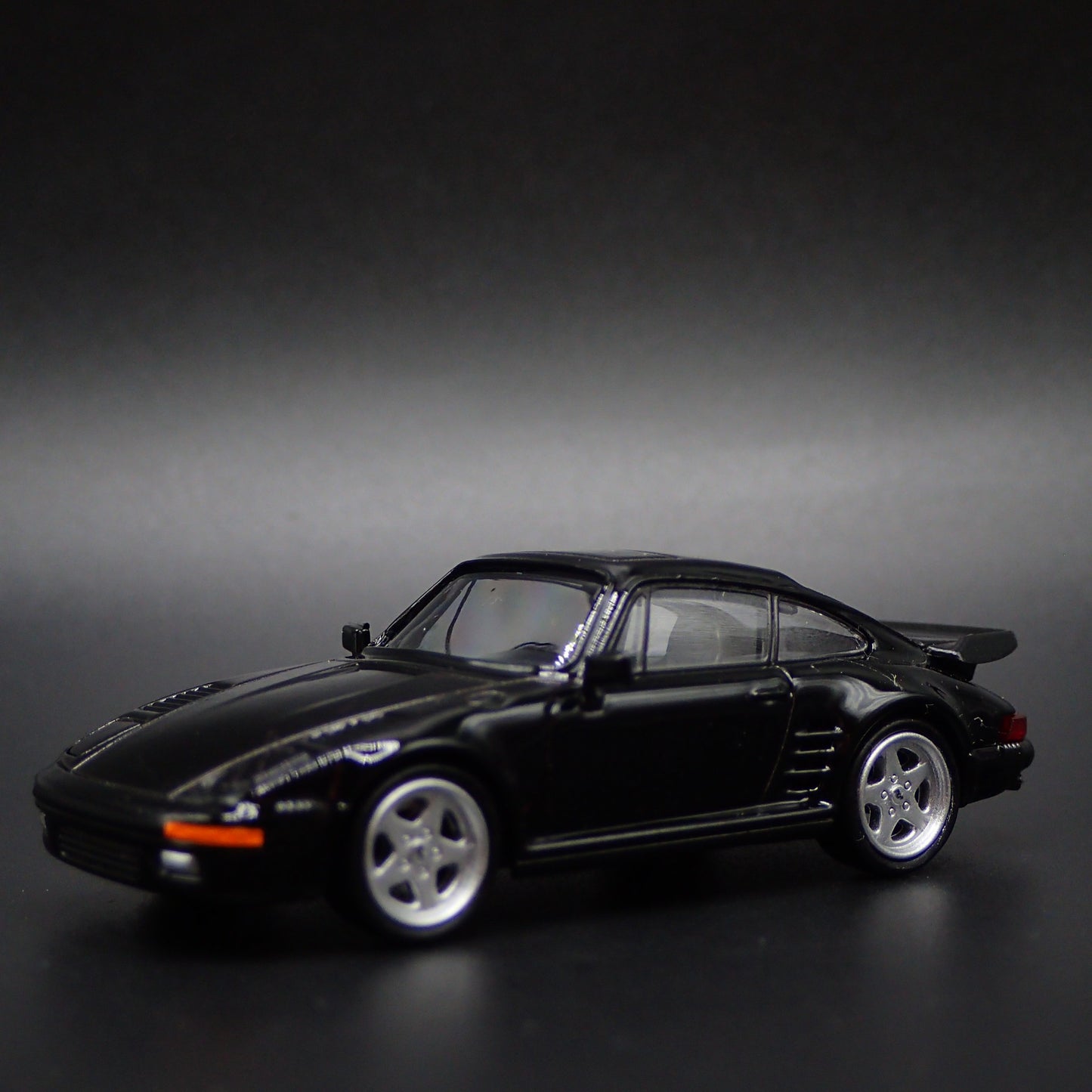 1983-1989 PORSCHE 911 CARRERA RUF BTR SLANTNOSE 1:64 SCALE DIECAST MODEL CAR