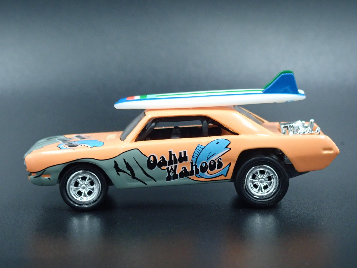 1970 DODGE DART SWINGER RARE 1:64 SCALE COLLECTIBLE DIORAMA DIECAST MODEL CAR