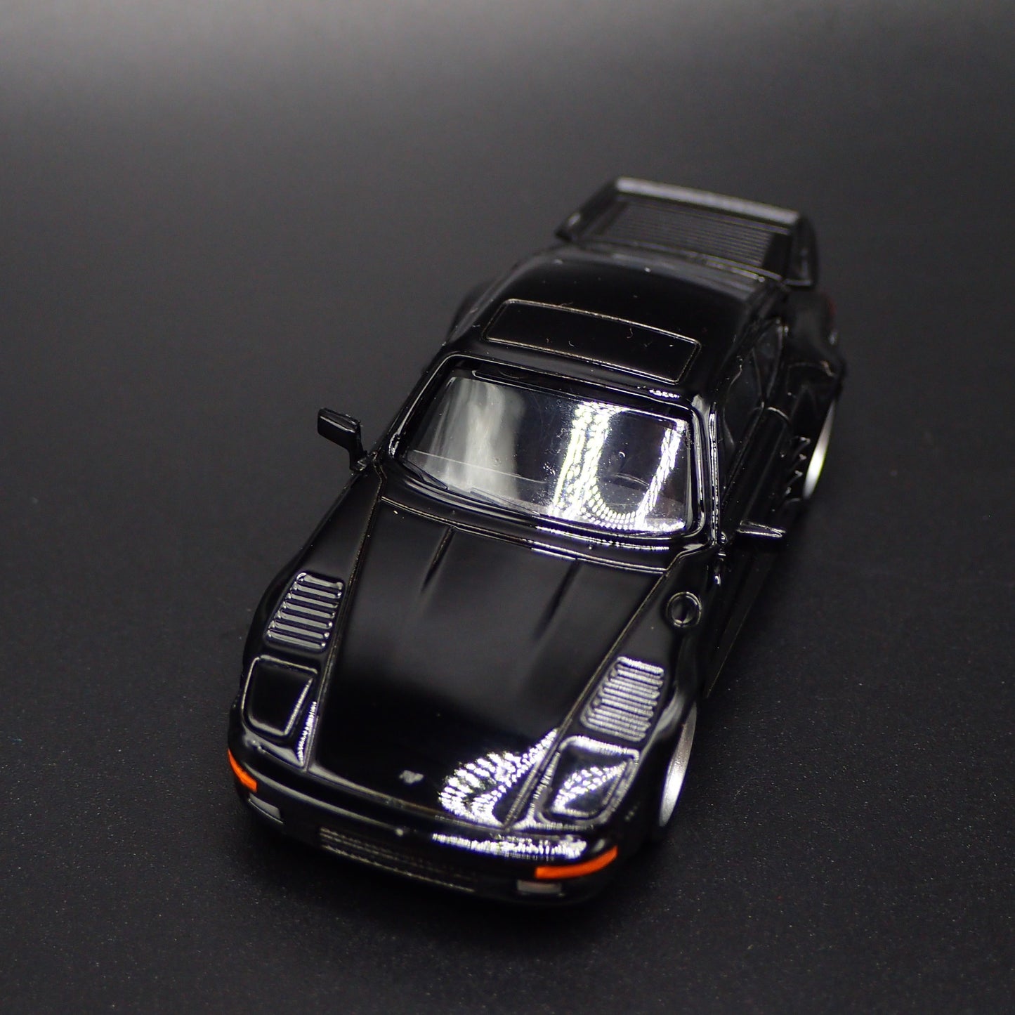 1983-1989 PORSCHE 911 CARRERA RUF BTR SLANTNOSE 1:64 SCALE DIECAST MODEL CAR