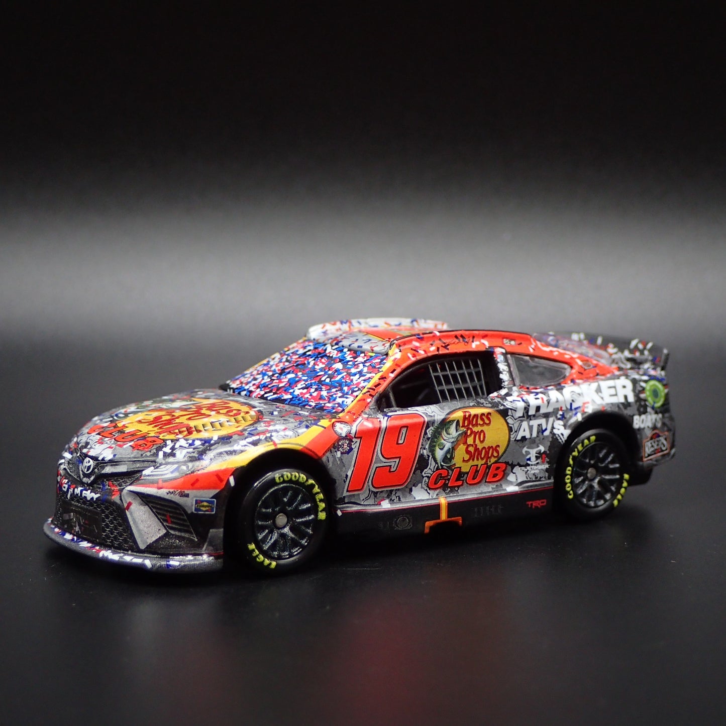 2023 23 TOYOTA CAMRY #19 MARTIN TRUEX JR BASS PRO SHOPS NASCAR 1:64 DIECAST CAR