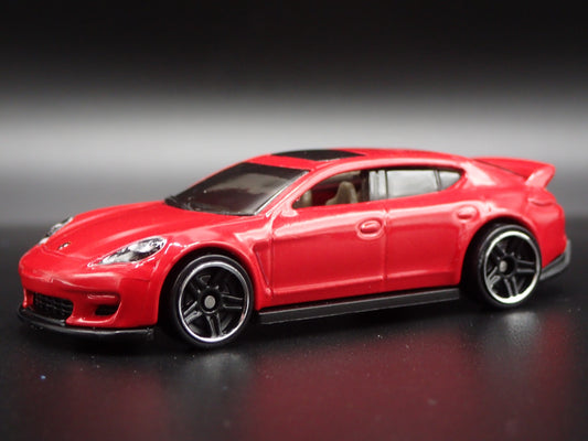 2009-2016 PORSCHE PANAMERA RED 1:64 SCALE COLLECTIBLE DIORAMA DIECAST MODEL CAR