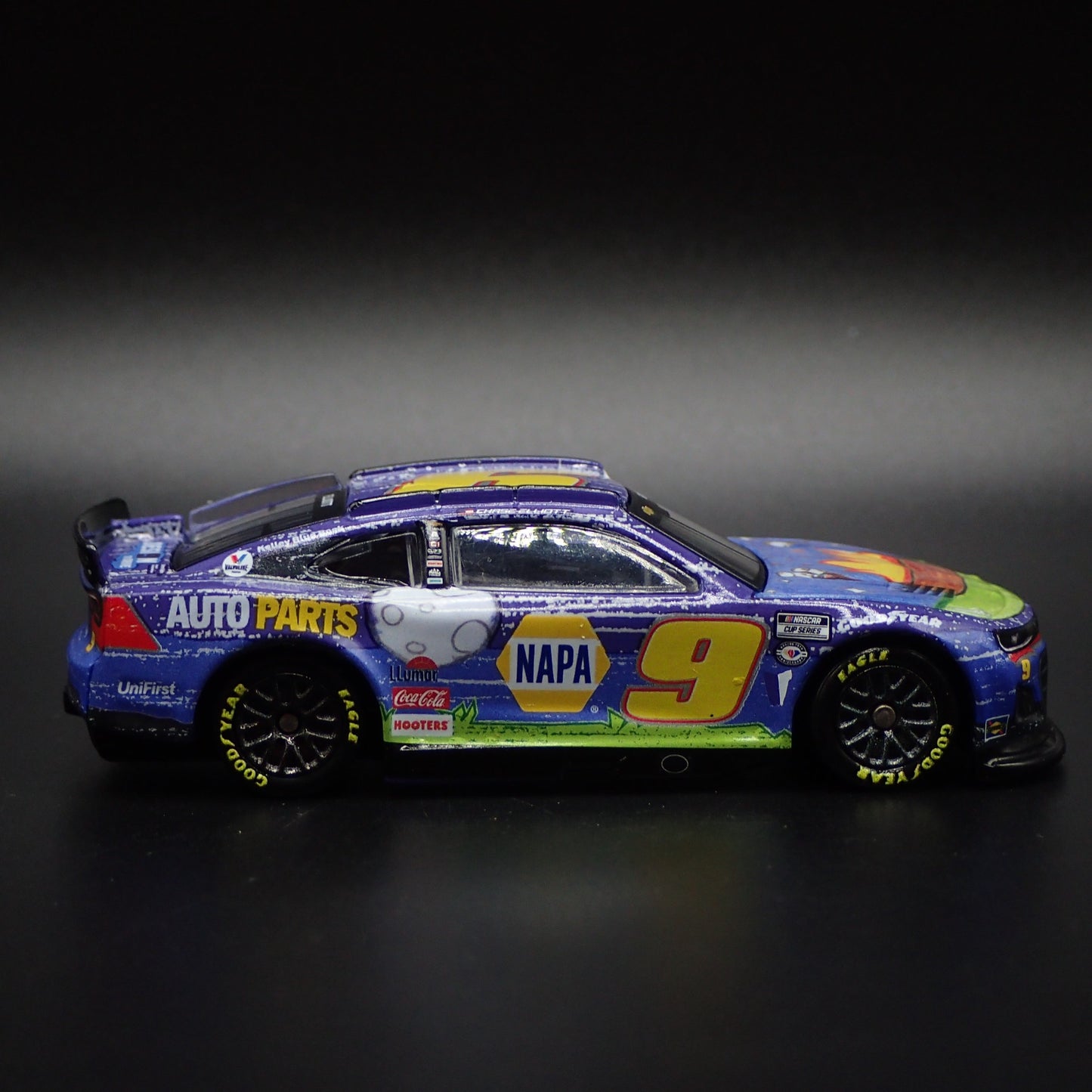 2023 23 CHEVY CAMARO ZL1 9 CHASE ELLIOTT NAPA CHILDRENS NASCAR 1:64 DIECAST CAR