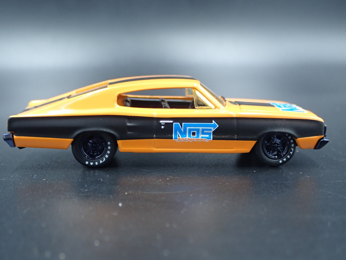 1966 66 DODGE CHARGER HEMI NOS ORANGE 1:64 SCALE COLLECTIBLE DIECAST MODEL CAR