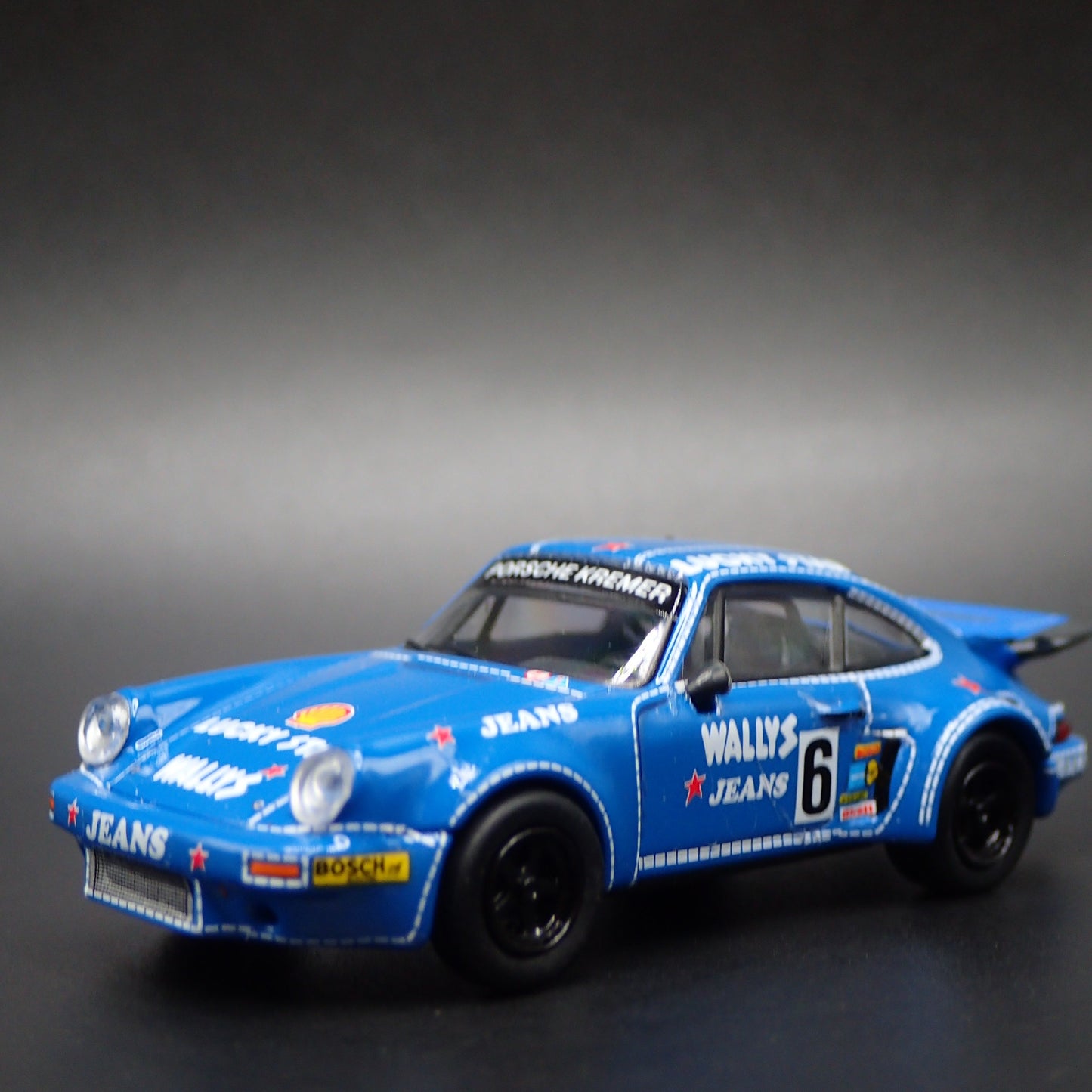 PORSCHE 911 CARRERA RSR 3.0 KREMER RACING WALLYS 1:64 SCALE DIECAST MODEL CAR