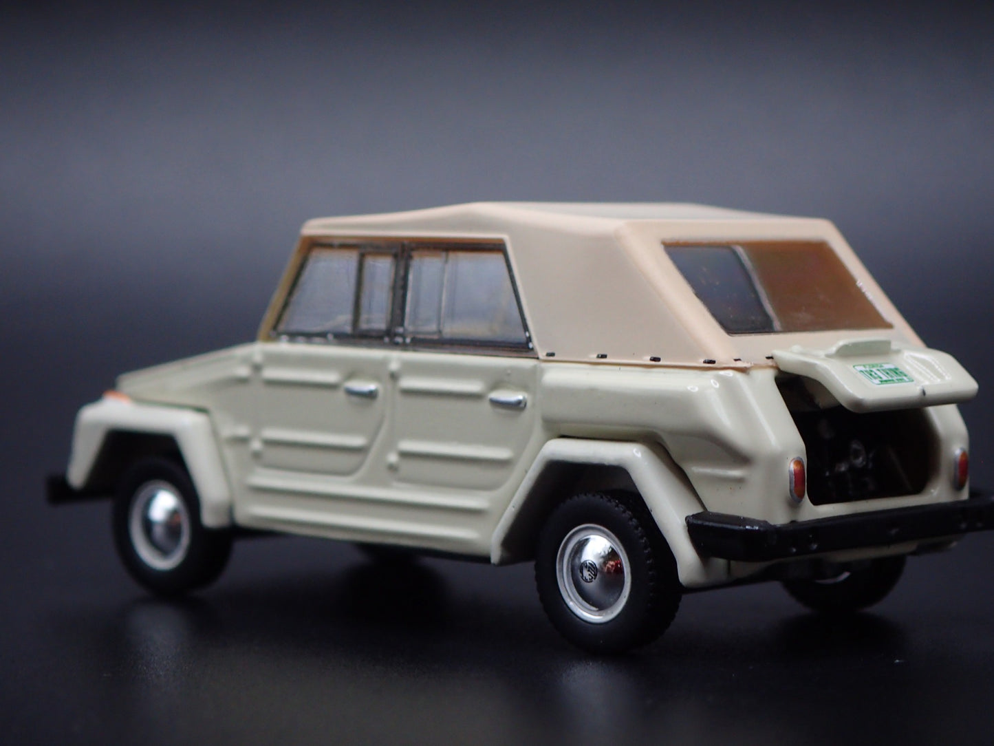 VOLKSWAGEN THING TYPE 181 TAN 1:64 SCALE COLLECTIBLE DIORAMA DIECAST MODEL CAR