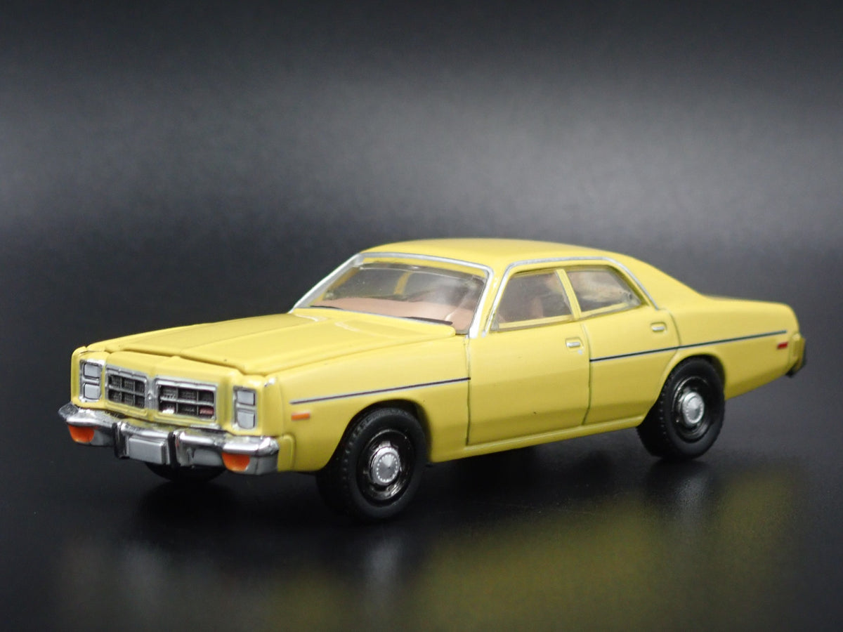 1978 78 DODGE MONACO 4 FOUR DOOR RARE 1/64 SCALE COLLECTIBLE DIECAST MODEL CAR-Burning Rubber Toy Company