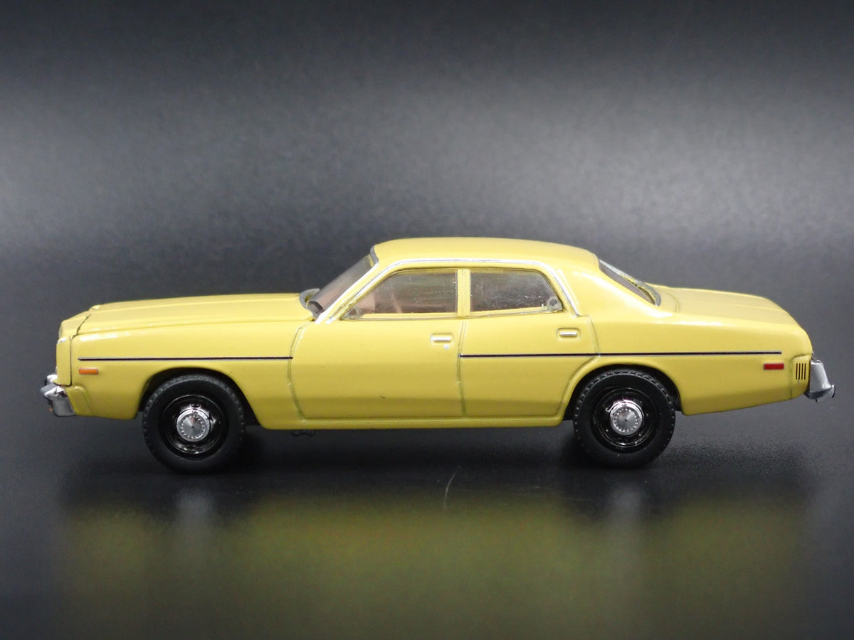 1978 78 DODGE MONACO 4 FOUR DOOR RARE 1/64 SCALE COLLECTIBLE DIECAST MODEL CAR-Burning Rubber Toy Company