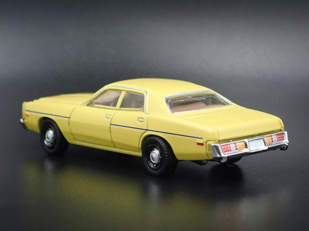 1978 78 DODGE MONACO 4 FOUR DOOR RARE 1/64 SCALE COLLECTIBLE DIECAST MODEL CAR-Burning Rubber Toy Company