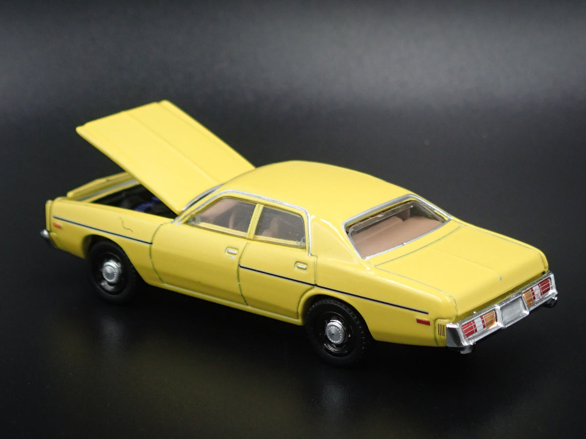 1978 78 DODGE MONACO 4 FOUR DOOR RARE 1/64 SCALE COLLECTIBLE DIECAST MODEL CAR-Burning Rubber Toy Company