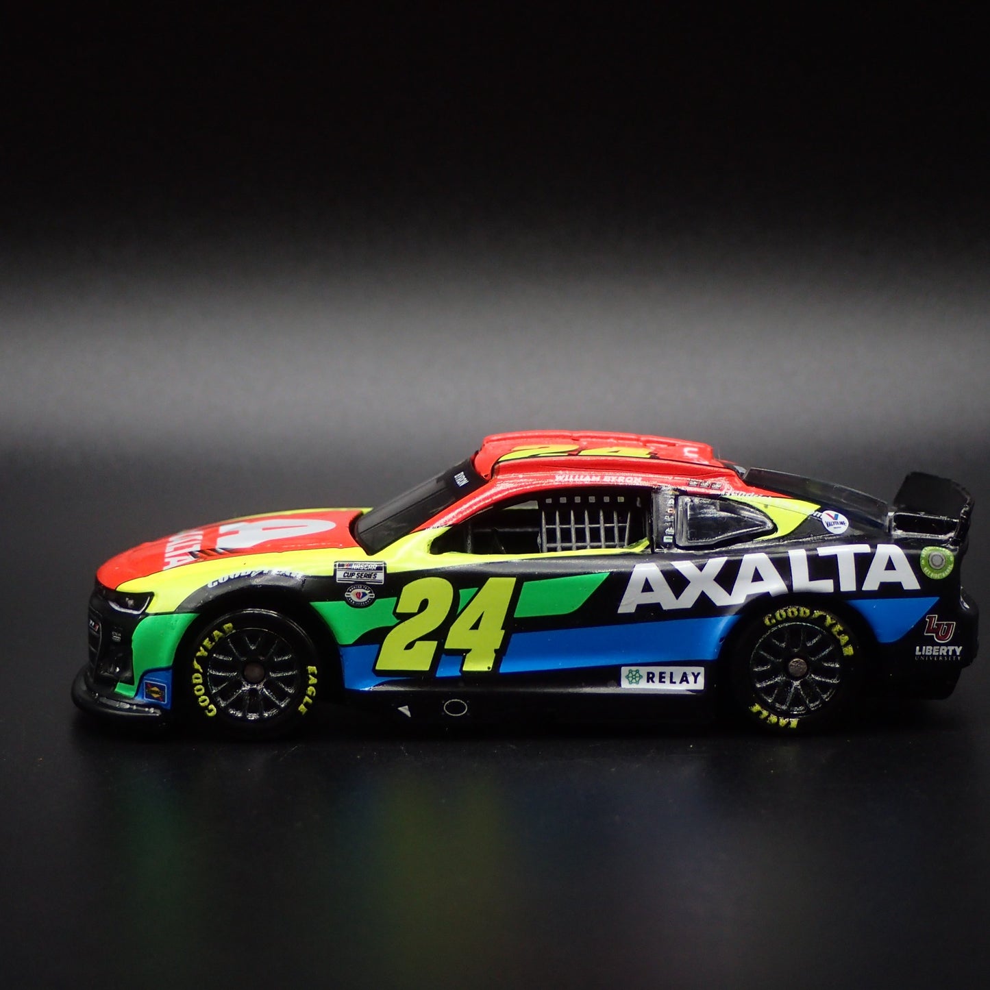2023 23 CHEVY CAMARO ZL1 #24 WILLIAM BYRON AXALTA NASCAR 1:64 DIECAST MODEL CAR