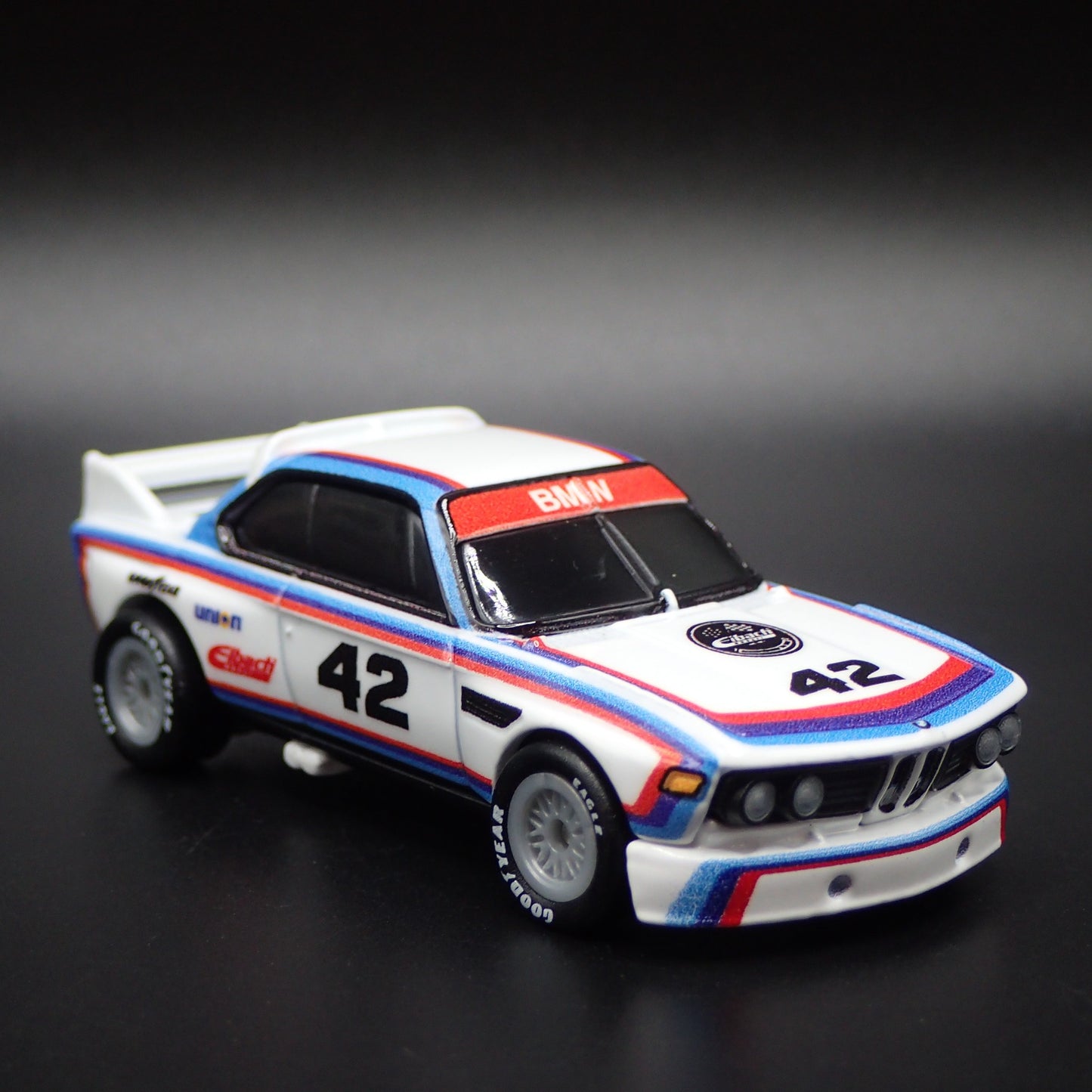 1973 73 BMW 3.0 CSL RACE CAR 1:64 SCALE COLLECTIBLE DIORAMA DIECAST MODEL CAR