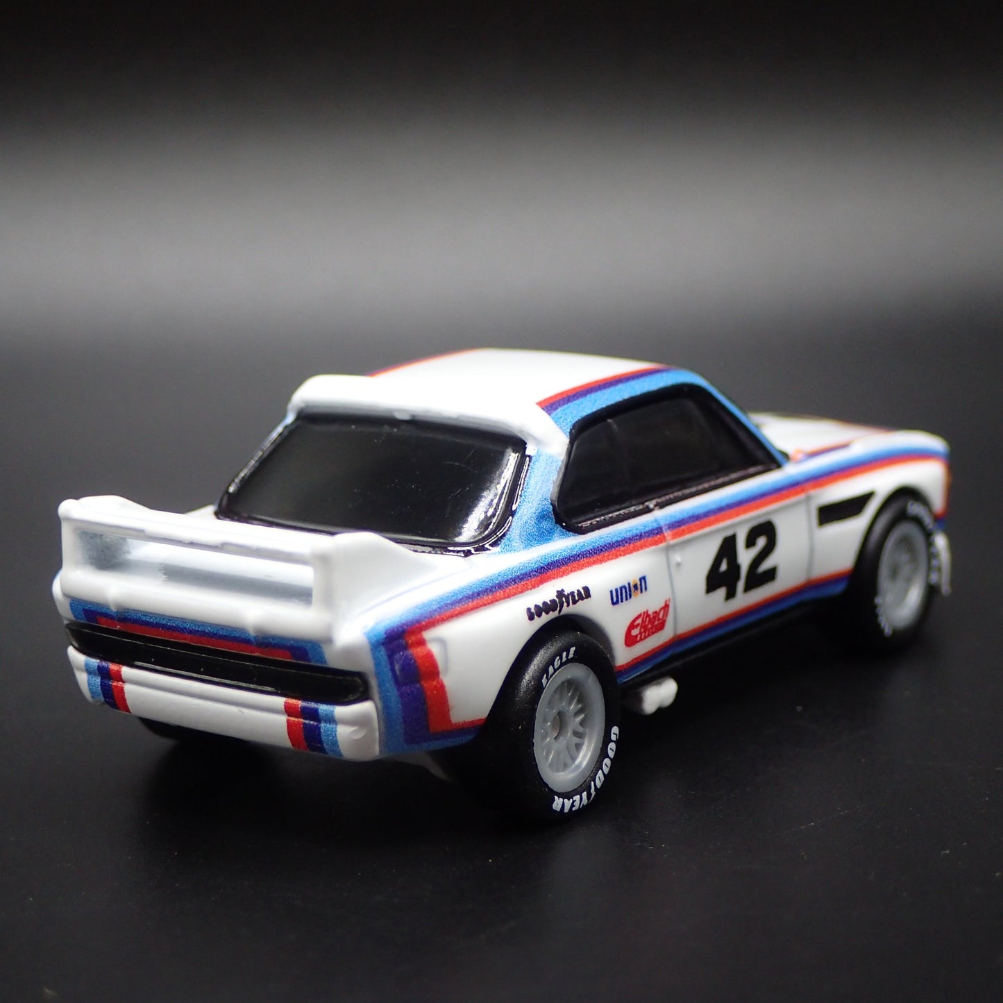 1973 73 BMW 3.0 CSL RACE CAR 1:64 SCALE COLLECTIBLE DIORAMA DIECAST MODEL CAR