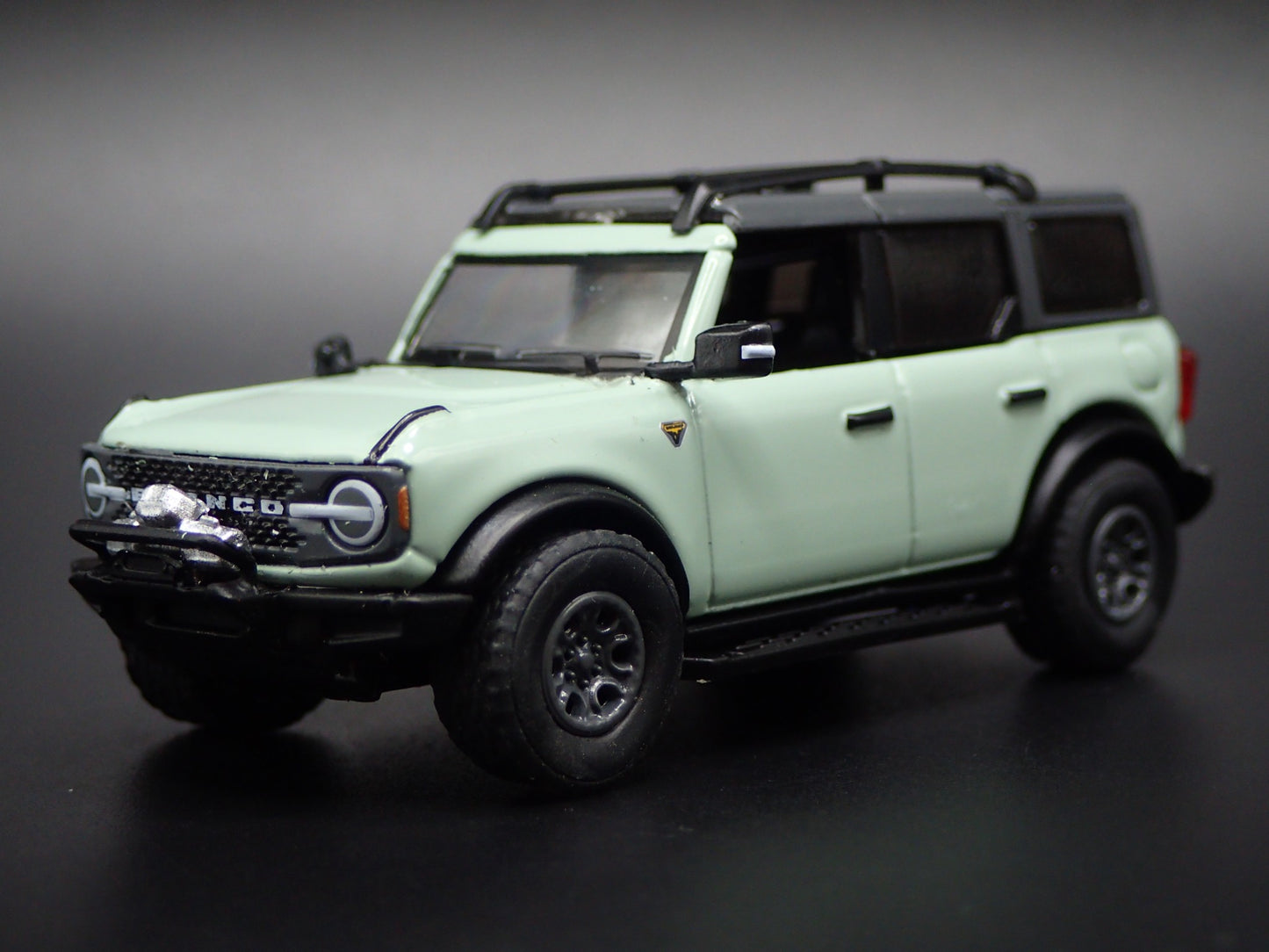 2021-2026 FORD BRONCO 4 FOUR DOOR w HITCH GREEN 1:64 SCALE DIECAST MODEL CAR