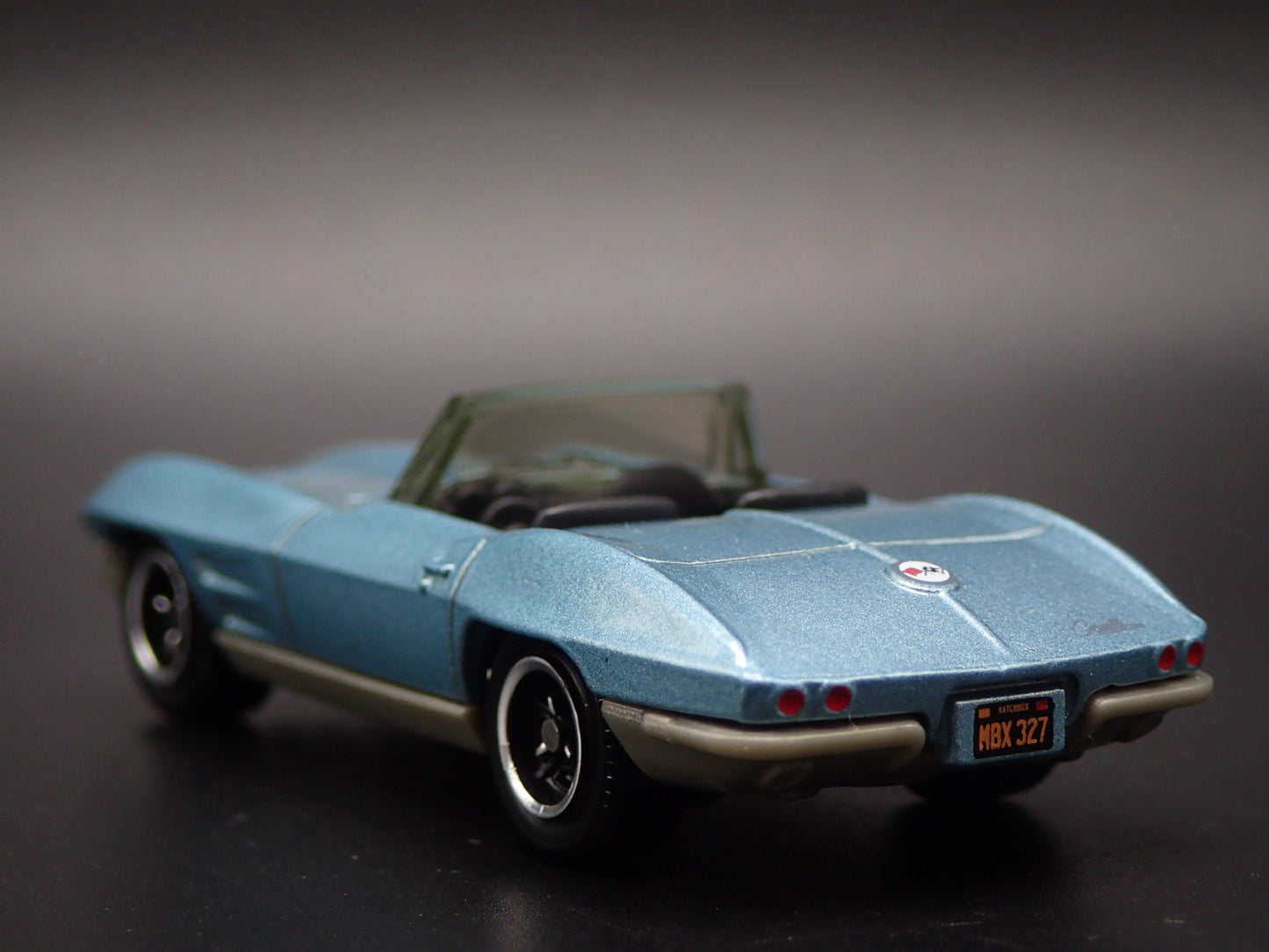 1963 63 CHEVY CHEVROLET CORVETTE CONVERTIBLE BLUE 1/64 SCALE DIECAST MODEL CAR