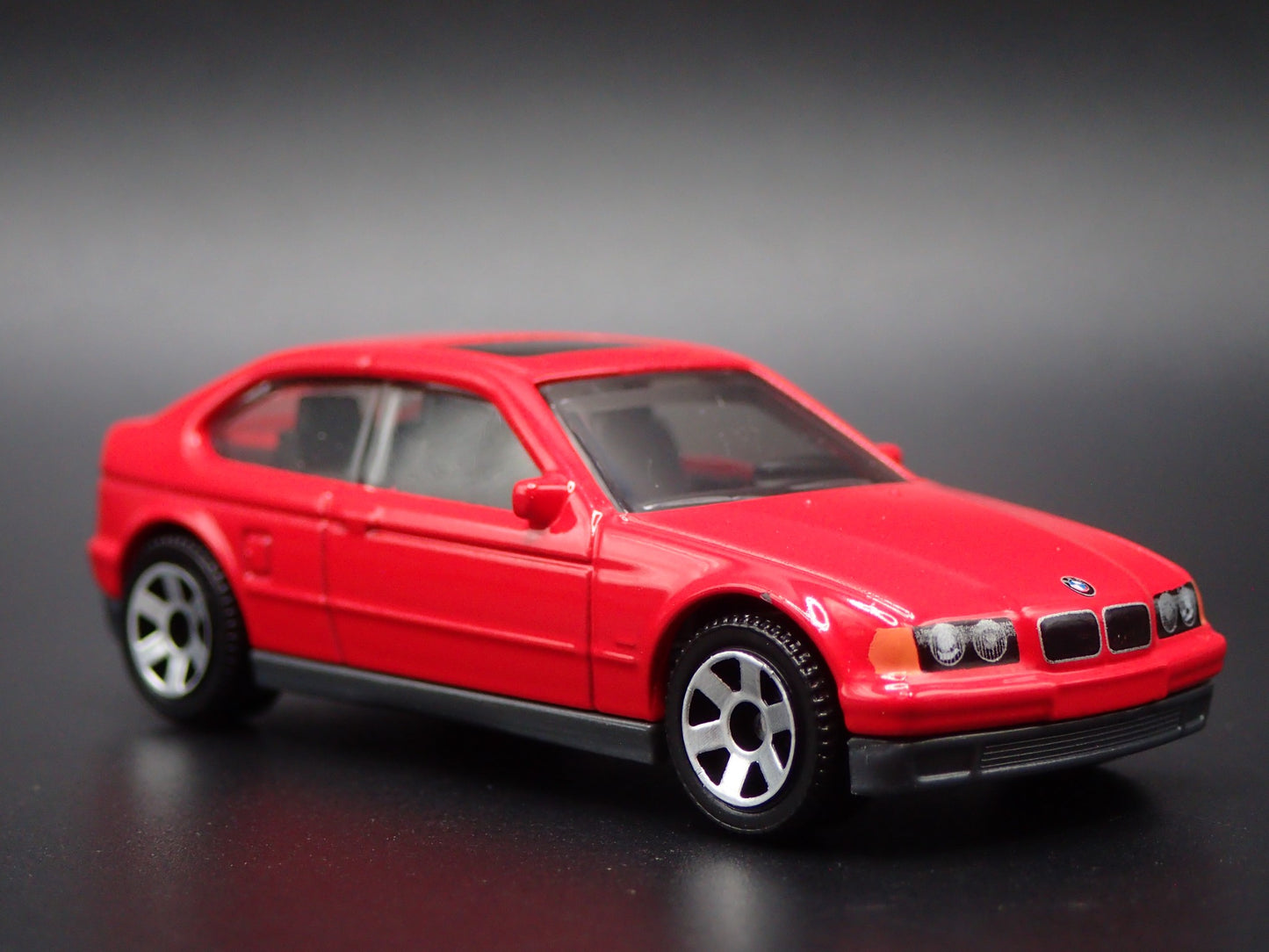 1994-2000 3 SERIES 318TI BMW E36 RED 1:64 SCALE DIORAMA DIECAST MODEL CAR