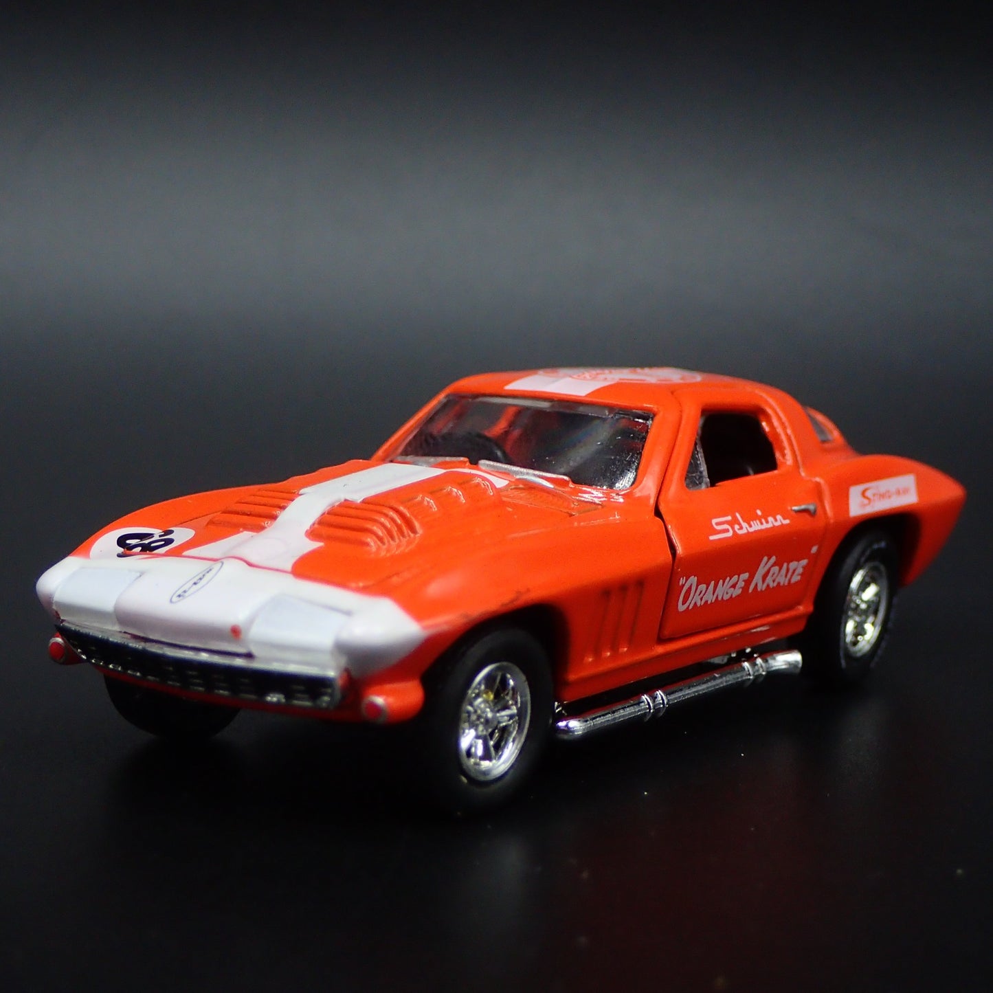 1966 CHEVY CHEVROLET CORVETTE 427 SCHWINN STING RAY 1:64 SCALE DIECAST MODEL CAR