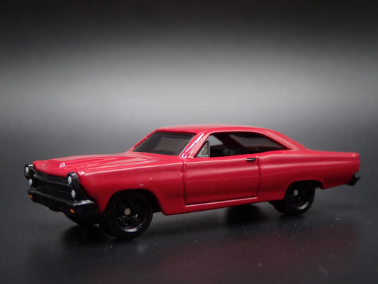 1966 66 FORD FAIRLANE GT RED 1:64 SCALE COLLECTIBLE DIORAMA DIECAST MODEL CAR