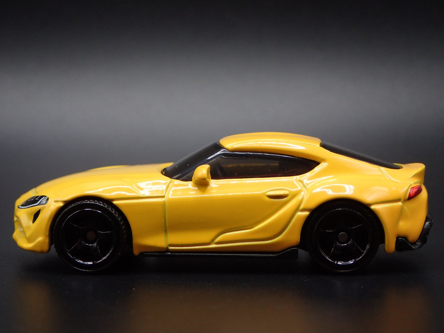 2019-2025 TOYOTA GR SUPRA YEL 1/64 SCALE COLLECTIBLE DIORAMA DIECAST MODEL CAR
