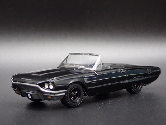 1965 65 FORD THUNDERBIRD TBIRD CONVERTIBLE 1:64 SCALE DIORAMA DIECAST MODEL CAR