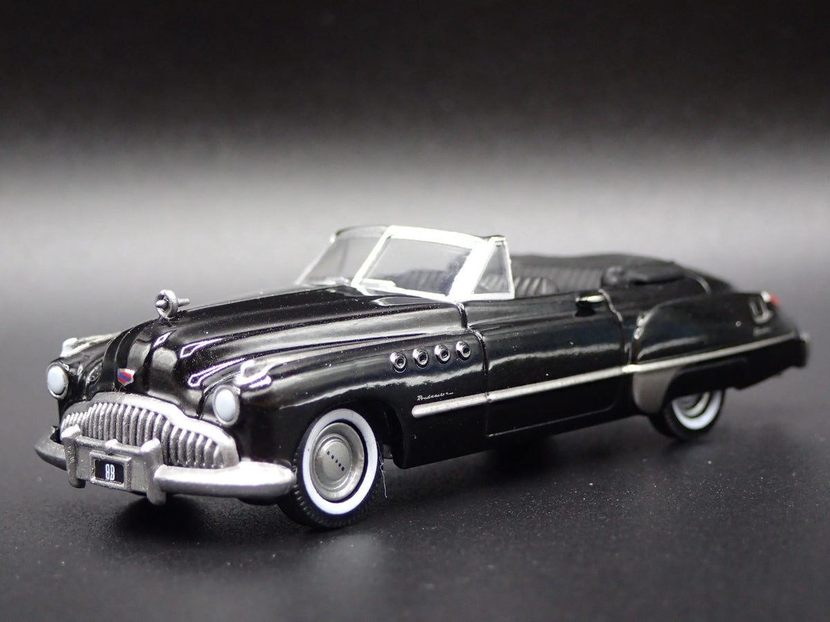 1949 49 BUICK ROADMASTER CONVERTIBLE 1/64 SCALE COLLECTIBLE DIORAMA MODEL CAR-Burning Rubber Toy Company