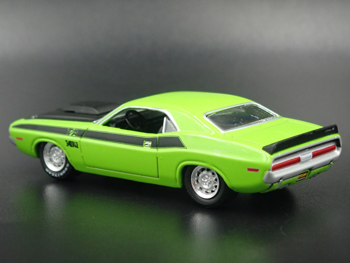 1970 DODGE CHALLENGER TA RARE 1:64 SCALE COLLECTIBLE DIORAMA DIECAST MODEL CAR-Burning Rubber Toy Company