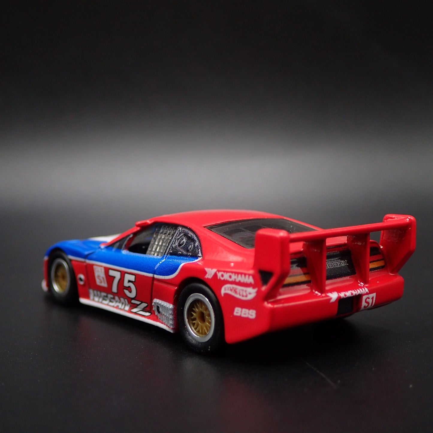 1989 -2000 NISSAN 300ZX GTS 1:64 SCALE COLLECTIBLE DIORAMA DIECAST MODEL CAR