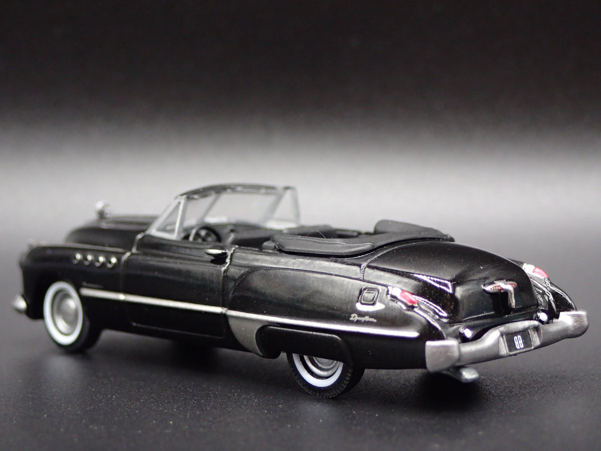 1949 49 BUICK ROADMASTER CONVERTIBLE 1/64 SCALE COLLECTIBLE DIORAMA MODEL CAR-Burning Rubber Toy Company