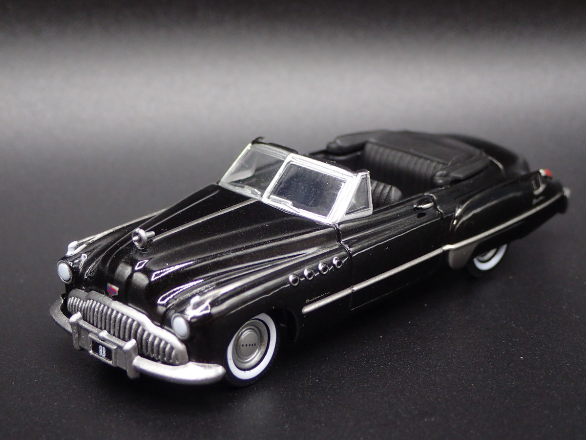1949 49 BUICK ROADMASTER CONVERTIBLE 1/64 SCALE COLLECTIBLE DIORAMA MODEL CAR-Burning Rubber Toy Company