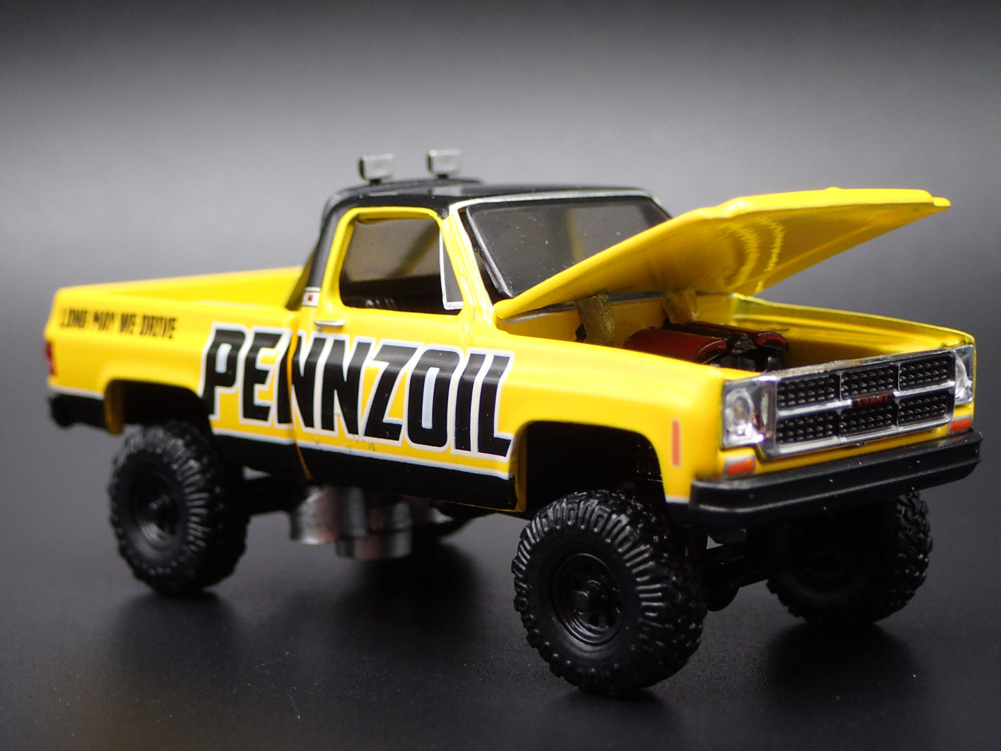 1976 76 GMC SIERRA GRANDE 15 PICKUP TRUCK 4X4 SQUAREBODY 1/64 SCALE MODEL CAR