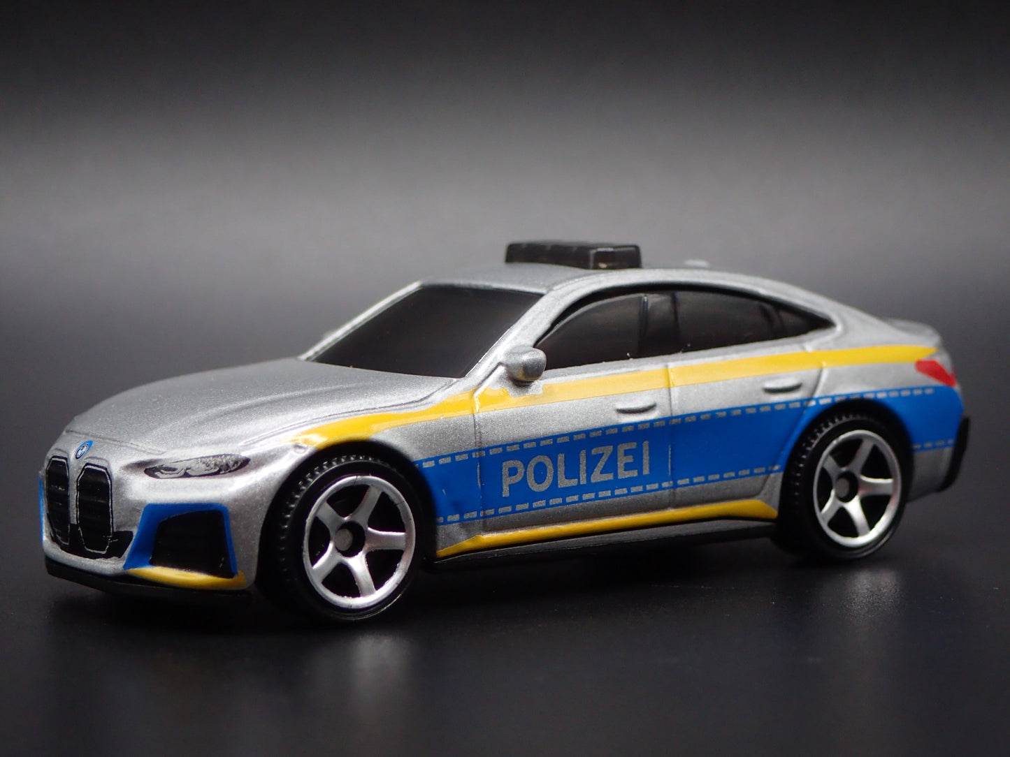 2022-2025 BMW i4 POLICE SEDAN POLIZEI POLICE CAR 1/64 SCALE DIECAST MODEL CAR
