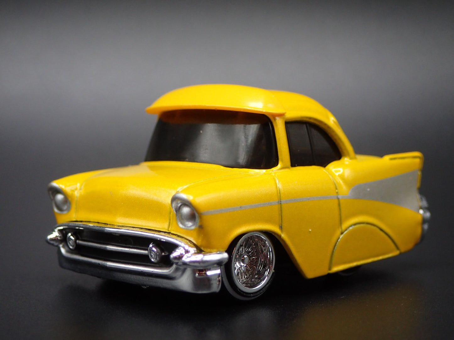 1957 57 CHEVY CHEVROLET BEL AIR TUNED YELLOW 1:64 SCALE DIECAST MODEL CAR