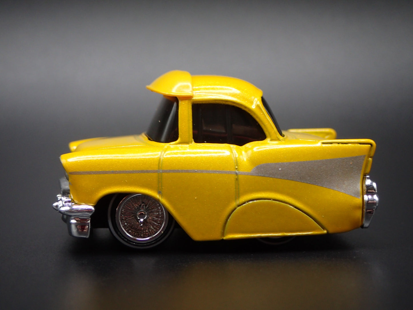 1957 57 CHEVY CHEVROLET BEL AIR TUNED YELLOW 1:64 SCALE DIECAST MODEL CAR