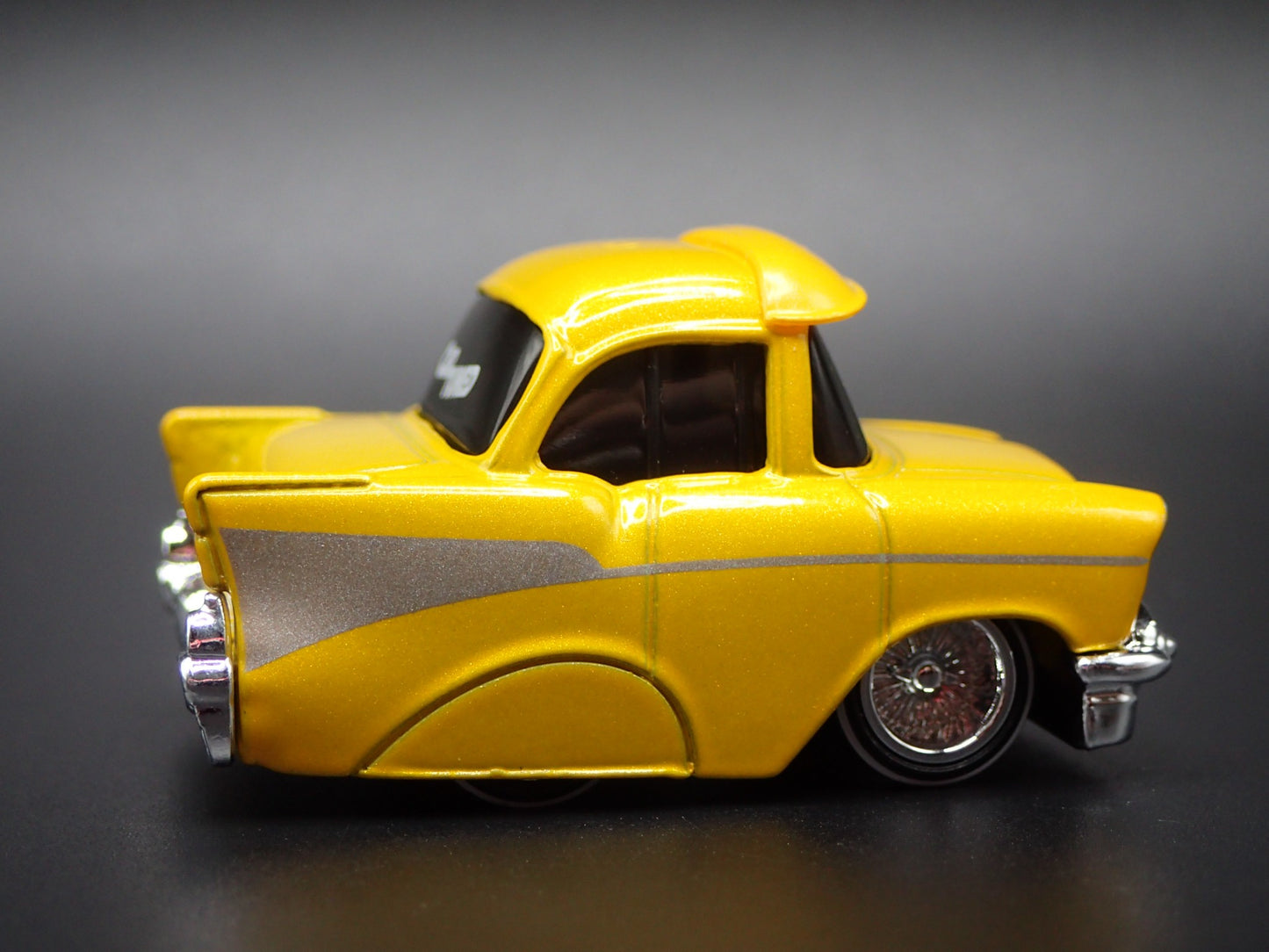 1957 57 CHEVY CHEVROLET BEL AIR TUNED YELLOW 1:64 SCALE DIECAST MODEL CAR