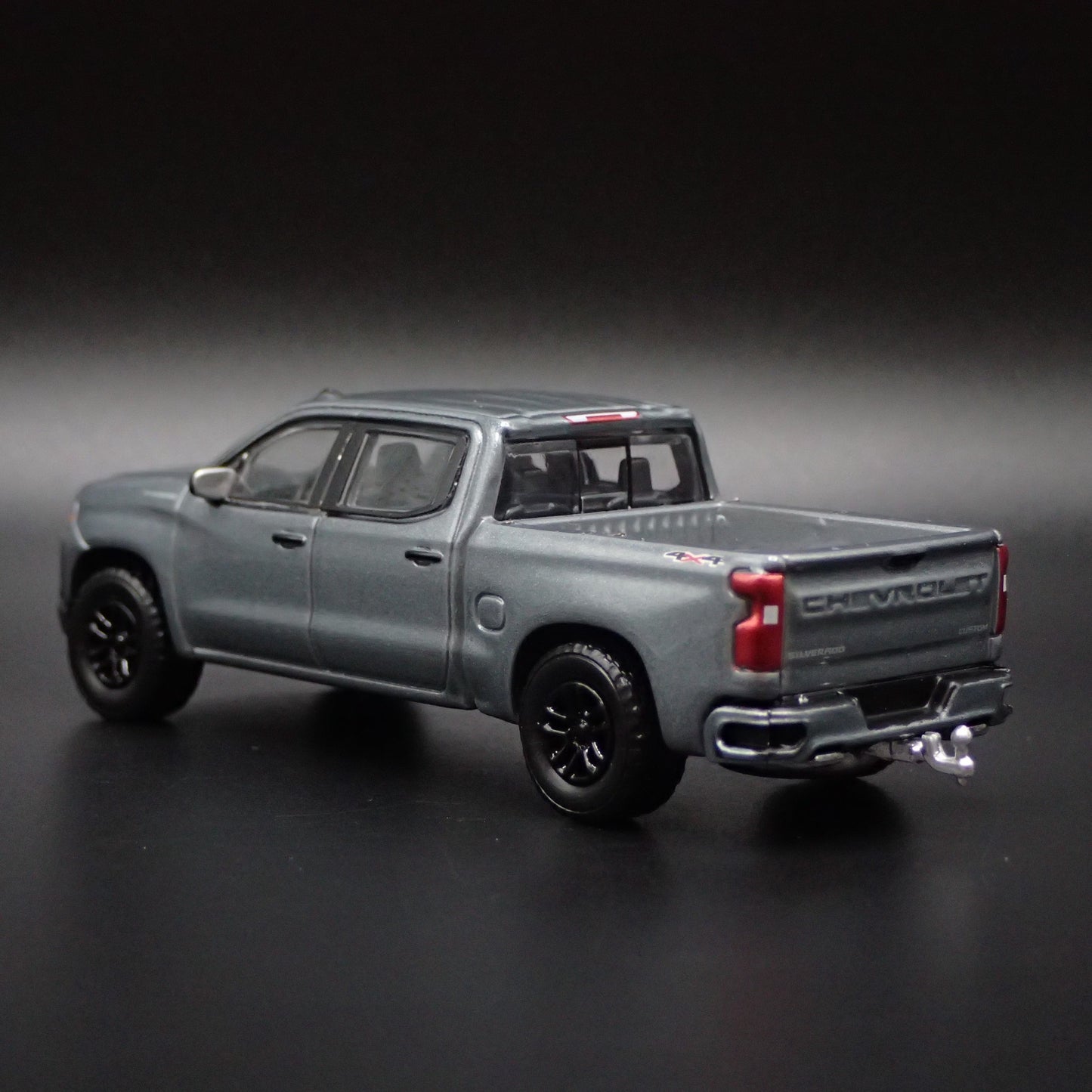 2019- 2024 CHEVY CHEVROLET SILVERADO 1500 TRUCK  1/64 SCALE DIECAST MODEL CAR