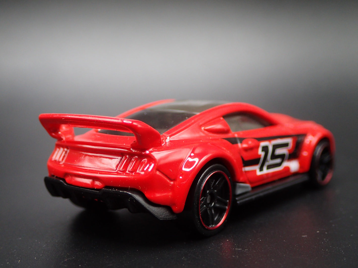 2015-2023 FORD MUSTANG RTR SPEC 5 DRIFT CAR 1/64 SCALE DIORAMA DIECAST MODEL CAR