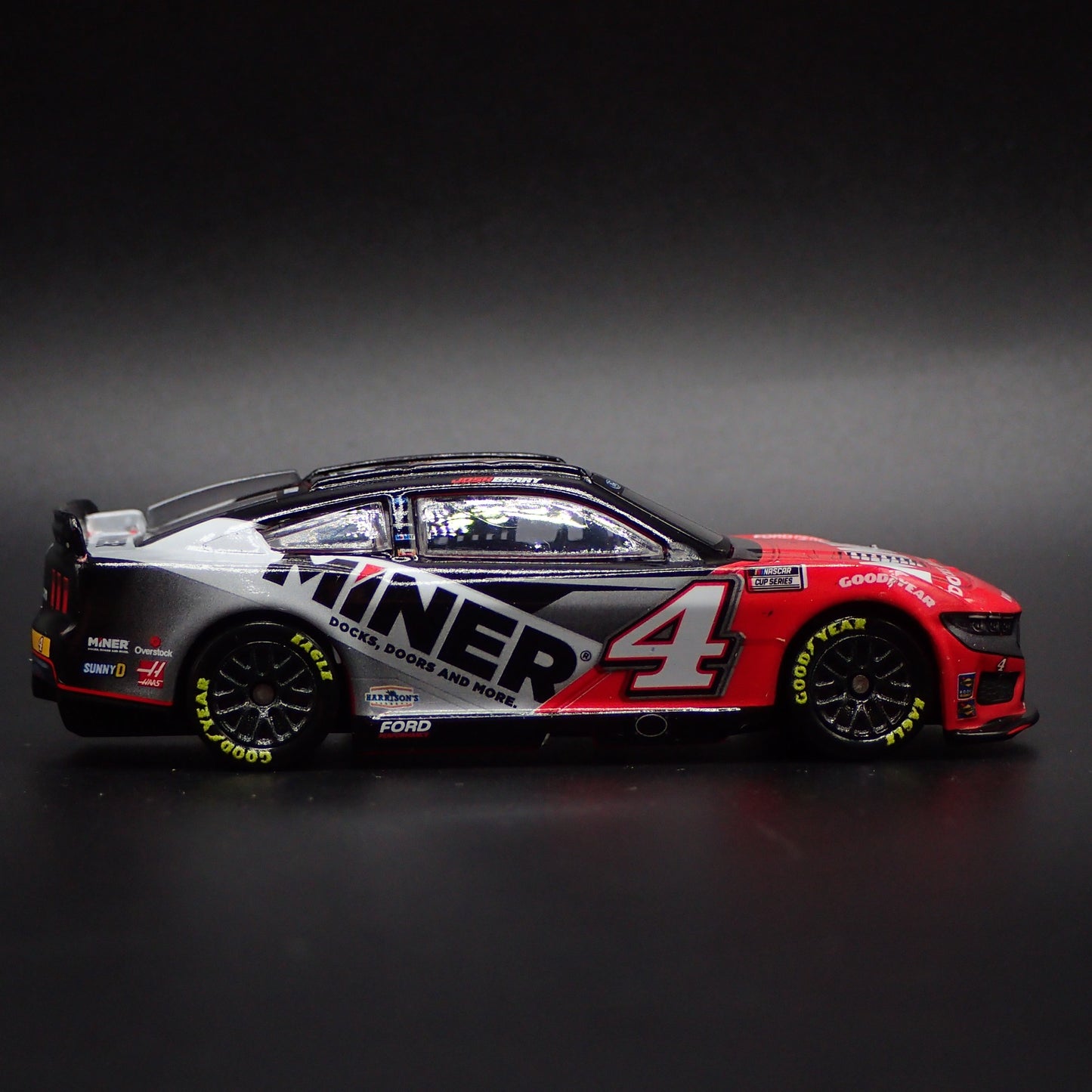 2024 24 FORD MUSTANG #4 JOSH BERRY MINER NASCAR 1:64 SCALE DIECAST MODEL CAR