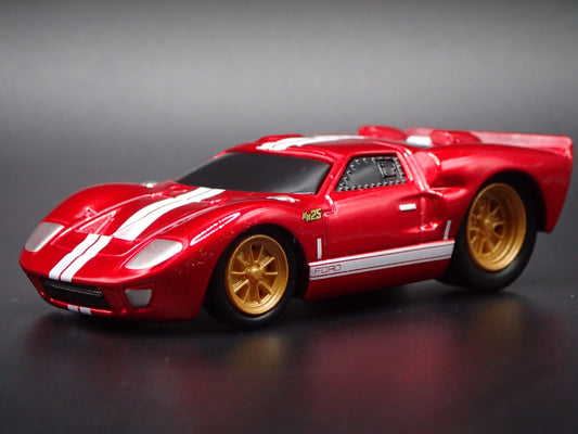 1966 66 FORD GT40 MK II RACE CAR RED RARE 1:64 SCALE DIORAMA DIECAST MODEL CAR