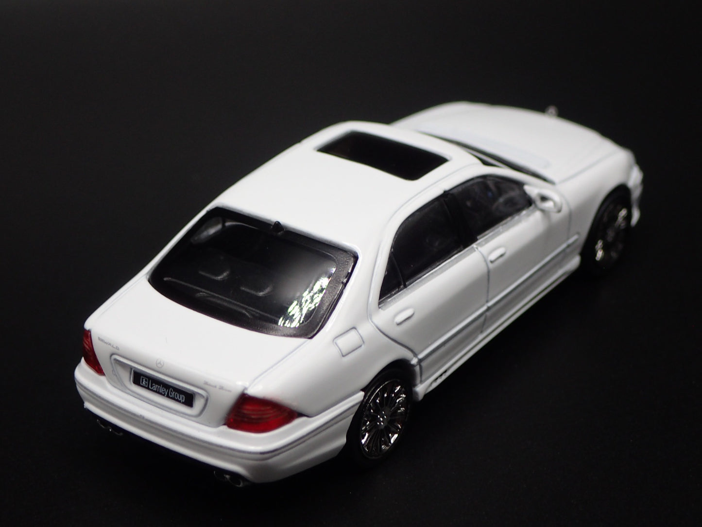 1998-2005 MERCEDES BENZ S CLASS WHITE 1:64 SCALE COLLECTIBLE DIECAST MODEL CAR